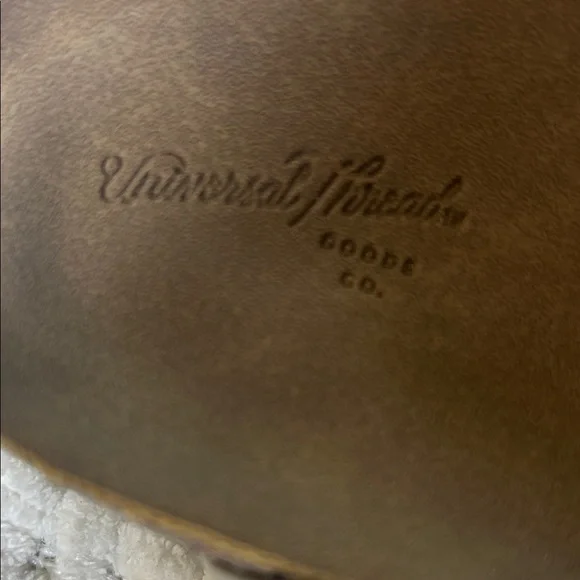 Universal Thread Tan Mules - Picture 2 of 7